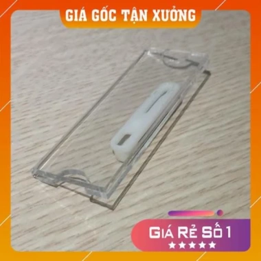 Bộ 10 thẻ tên đeo ngực ghim cài mica trong giá gốc 139.520đ chỉ 109.000đ
