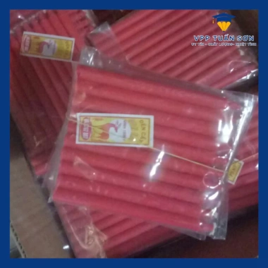 Bó 100 Cây Nến Thắp Hương Đỏ Bé 9cm - Giá chỉ 46.000₫, hương thơm lâu, an toàn 3