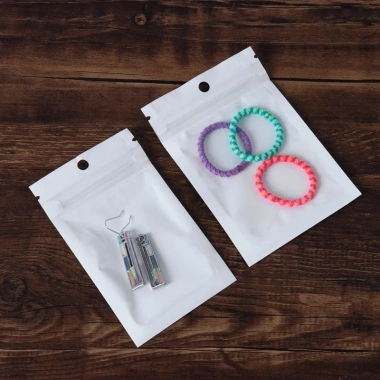 Bộ 100 túi zip trắng cao cấp - Đựng đồ an toàn, lỗ treo tiện lợi, giá 37.000₫ 6