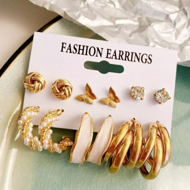 Bộ 12 Đôi Hoa Tai Vintage Đinh Tai Nữ - Phong Cách Độc Đáo, Cao Cấp, Giá 53.580₫
