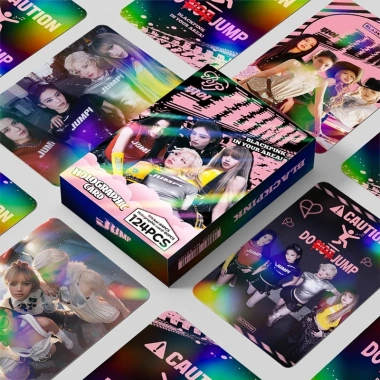 Bộ 124 thẻ Blackpink Photocards LOMO Holographic Rose, Jennie, Lisa - Giá ưu đãi 38.500₫