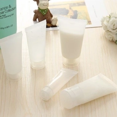 Bộ 2 Chai Chiết Mỹ Phẩm Trong Suốt C23 - Du lịch, công tác, dễ đổ đầy, 12.000₫ 5