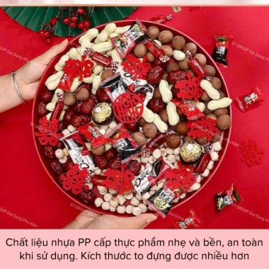 Bộ 2 khay nhựa ST GROUP chữ nhật và tròn màu đỏ đậm, đựng trái cây, trà bánh tiệc Lễ Tết - chỉ 78.000 3 Bộ 2 khay nhựa ST GROUP chữ nhật và tròn màu đỏ đậm, đựng trái cây, trà bánh tiệc Lễ Tết - chỉ 78.000 3