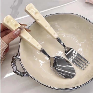 Bộ 3 Món Dĩa Thìa Dao Hình Phô Mai - Đồ Ăn Trái Cây Nĩa Súp Màu Kem Sang Trọng, Giá 29.900₫