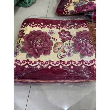 Bộ 3 Thảm Trải Ghế Nỉ Nhung Bo Viền Hoa Văn - Êm Đệm Sofa Gỗm 136.466 VND