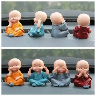 Bộ 4 Chú Tiểu Cầu An - Trang trí xe hơi, phòng khách, bàn làm việc, giá chỉ 35.000 2