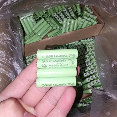 Bộ 4 Pin Sạc AAA 600mAh 1,2V - Phù hợp remote điều hoà, TV, điều khiển từ xa, giá 25.894đ 6 Bộ 4 Pin Sạc AAA 600mAh 1,2V - Phù hợp remote điều hoà, TV, điều khiển từ xa, giá 25.894đ 6