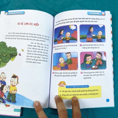 Bộ 4 sách kỹ năng sống cho bé: bảo vệ bản thân, giao tiếp, thoát hiểm, thói quen tốt - 133.000₫