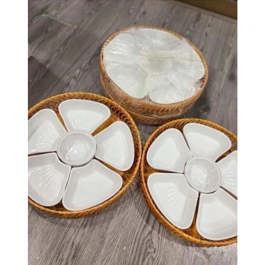 Bộ 5 đĩa hoa mặt trời kèm khay mây - Gốm sứ cao cấp, trang trí bàn ăn & mâm cúng, giá ưu đãi 360.000₫ 6