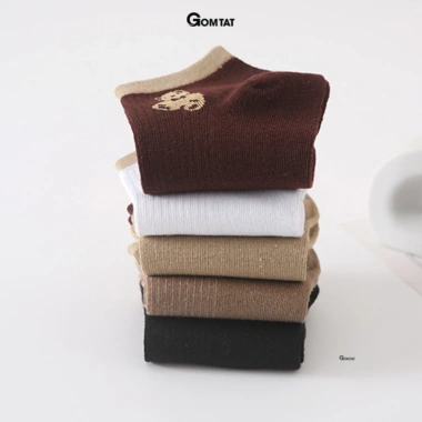 Bộ 5 đôi tất nữ cổ ngắn họa tiết gấu GOMTAT - vớ thấm hút mồ hôi, êm chân, 43k