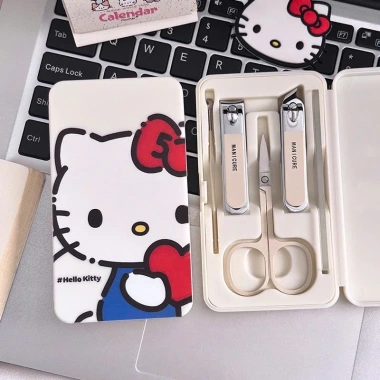 Bộ 5 Món Bấm Móng Tay Thép Không Rỉ Hoạt Hình CuTe - Giá 46.000 VNĐ 9