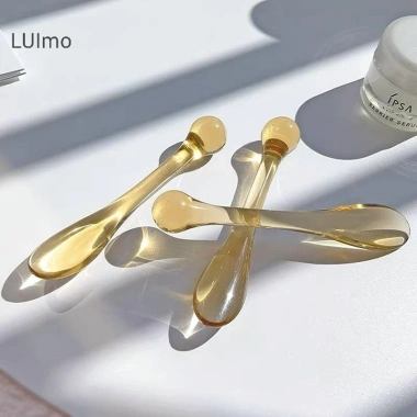 Bộ 5 Thìa Nhựa SBS Luimo - Dụng Cụ Chăm Sóc Da, Kem Dưỡng Mắt, Chống Nhăn, Máy Mát Xa, Dán Mặt Nạ - Giá Ưu Đãi 35.530₫ 8 Bộ 5 Thìa Nhựa SBS Luimo - Dụng Cụ Chăm Sóc Da, Kem Dưỡng Mắt, Chống Nhăn, Máy Mát Xa, Dán Mặt Nạ - Giá Ưu Đãi 35.530₫ 8
