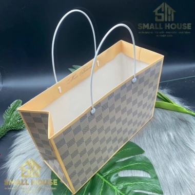 Bộ 5 Túi Giấy Caro Đựng Quà Tặng Thời Trang, Thiết Kế Sang Trọng Đặc Biệt - Phù Hợp Mỹ Phẩm, Nước Hoa - Giá Ưu Đãi 15.000đ