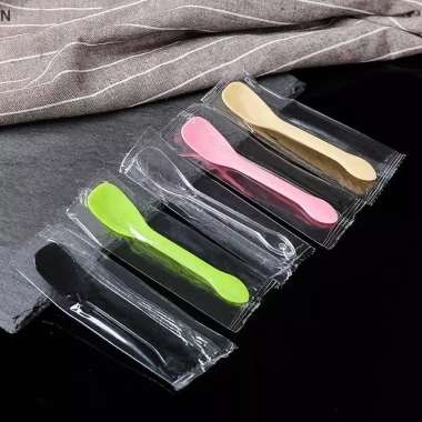 Bộ 50 Mini Nhựa Thìa Vàng Hồng - Thìa Thạch, Kem, Tráng Miệng, Khai Vị Dự Tiệc NS