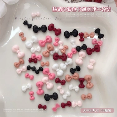 Bộ 50 móng tay hoạt hình nơ mèo Kitty nữ tính nhựa DIY dễ thương, trang trí 2