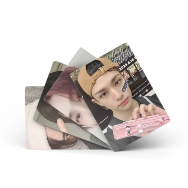 Bộ 50 tấm Thẻ Ảnh Laser Hyunjin Stray Kids LOMO KPOP Card Giá 57.200₫ 6