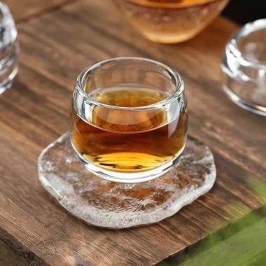 Bộ 6 Cốc Thủy Tinh Pha Lê Cao Cấp, Trong Suốt Dày Dặn, Uống Trà Không Nóng, Sang Trọng - Giá 30.000 VND