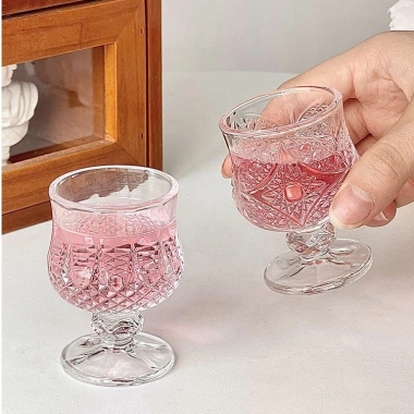 Bộ 6 ly thủy tinh uống rượu 40ml sang trọng phong cách Châu Âu, chỉ 28.000₫ 3 Bộ 6 ly thủy tinh uống rượu 40ml sang trọng phong cách Châu Âu, chỉ 28.000₫ 3