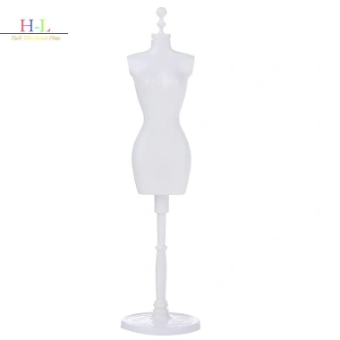 Bộ 6 Nhà búp bê mini với mũ nón, móc treo váy, giá đỡ mẫu đám cưới - Giá chỉ 41.250₫