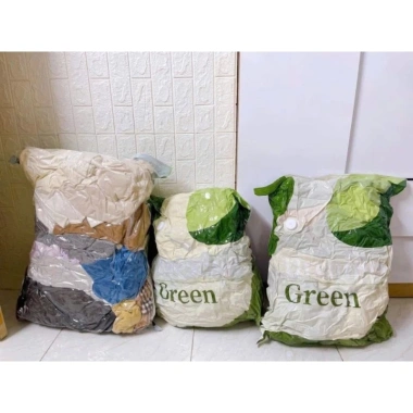 Bộ 6 túi hút chân không + bơm điện, đựng chăn áo Phao áo khoác mùa đông - Giá chỉ 45.000 dong