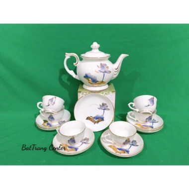 Bộ 8 mẫu ấm chén trà Bát Tràng men trắng vẽ vàng họa tiết hoa sen, đài, 500ml - Đồ gốm sứ cao cấp, giá ưu đãi 471,385₫
