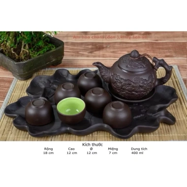 Bộ ấm chén Bát Tràng đắp nổi khay lá sen sang trọng, giá ưu đãi 430.000 VND