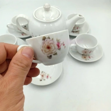 Bộ ấm chén Bát Tràng hoa cỏ mùa xuân – Đẹp cho trà ngày Tết, giảm còn 149.000đ 6