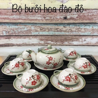 Bộ ấm chén Bát Tràng men xanh dáng bưởi hoa đào đỏ - Thủ công vẽ tay, 250.000 VND (giảm từ 315.000)