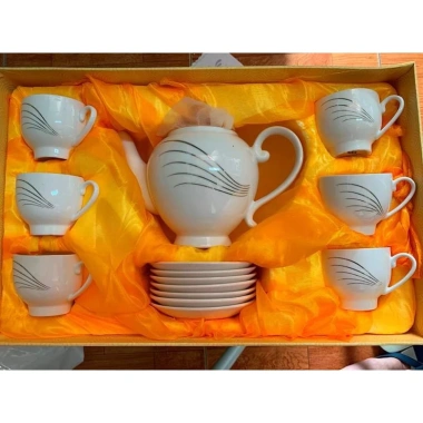 Bộ ấm chén gốm sứ Camellia phong cách Hàn Quốc, họa tiết sang trọng - 209.000đ 10