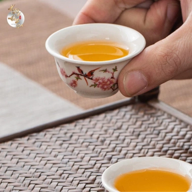 Bộ Ấm Chén Men Sứ Trắng Hoàng Đan Tea - Trà Đạo phong cách Trung Hoa, Khải Men Sứ Đức Hóa, giá ưu đãi 174k