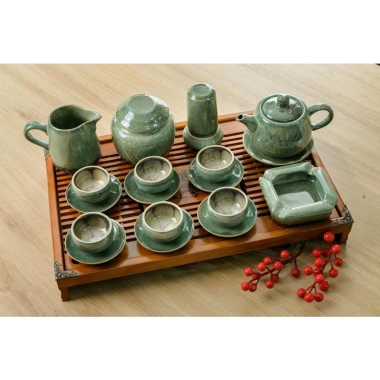 Bộ Ấm Chén Pha Trà Hoa Nở Trong Lòng Bát Tràng – Men Xanh Thiên Thanh, Quả Hồng Đậm Đà, Giá 493k