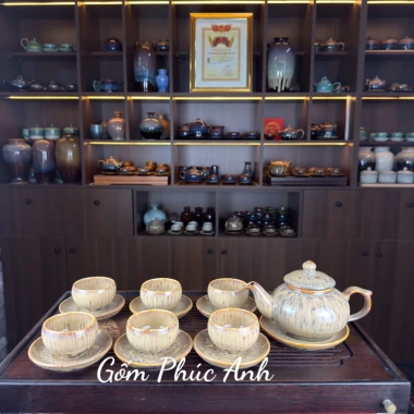 Bộ Ấm Chén Uống Trà Men Hoả Biến Hoàng Thổi Vân Tia - Gốm Sứ Bát Tràng Cao Cấp, Thiết Kế Tinh Xảo, Giá Ưu Đãi 330.000 VNĐ