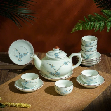 Bộ Ấm Chén Uông Trà Men Kem Hoa - Gốm Sứ Bát Tràng Cao Cấp, Giá chỉ 248.000₫ 10 Bộ Ấm Chén Uông Trà Men Kem Hoa - Gốm Sứ Bát Tràng Cao Cấp, Giá chỉ 248.000₫ 10