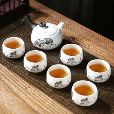 Bộ ấm trà sứ hoa sen - 6 chén gốm, hộp túi tặng biếu, ưu đãi 99.000 VND