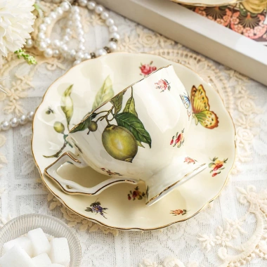Bộ ấm trà sứ vintage cổ điển họa tiết chanh vàng - Trà chiều sang trọng, giảm 22%