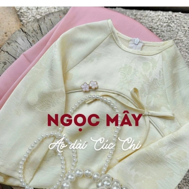 Bộ áo dài Ngọc Mây Cúc Chi xinh xắn cho mẹ và bé áo dài Tết 2.026 giá ưu đãi 485k 8 Bộ áo dài Ngọc Mây Cúc Chi xinh xắn cho mẹ và bé áo dài Tết 2.026 giá ưu đãi 485k 8
