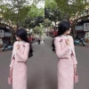 Bộ Áo Khoác Blazer Lửng Tweed Hồng Pastel Cài Nút và Chân Váy Bút Chì Dài Giá chỉ 600k