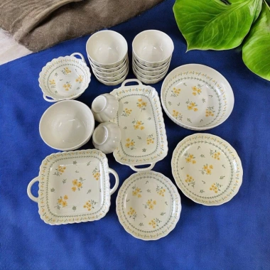 Bộ bát 19 món hoa mai vàng xinh xắn - Bộ bát chén đĩa mẫu mới, giá ưu đãi 495k