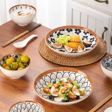 Bộ Bát Đĩa 13 Món Hoa Văn Nhật Bản Cao Cấp - Quà Tặng Sang Trọng, Giá 150.000₫