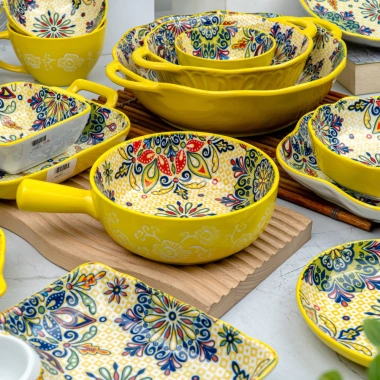 Bộ bát đĩa ánh nắng mặt trời vàng Giá 69.000đ, chất liệu bền, thiết kế tinh tế