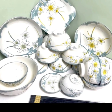 Bộ Bát Đĩa Chén Thuỷ Tiên Bt Men - Bóng Mịn Đẹp, Giá Ưu Đãi 129k