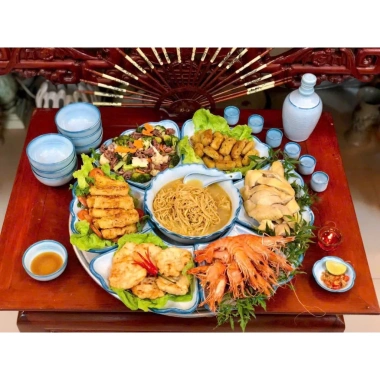 Bộ bát đĩa cúng Gia Tiên hoa mặt trời vẽ tay - Gốm sứ Bát Tràng, giá giảm 410.000₫, Hỏa Tốc HN 6