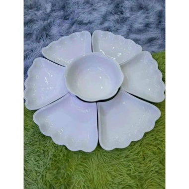 Bộ Bát Đĩa Hoa Mặt Trời 7 Món - 6 Đĩa Cánh Hoa + 1 Bát Tô, Giá ưu đãi 40.000đ, phù hợp lễ giỗ, Tết