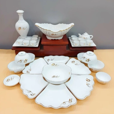 Bộ Bát Đĩa Hoa Mặt Trời Cúng Gia Tiên Sen Vàng Kim Vẽ Tay - Sứ Bát Tràng Cao Cấp, Tô Canh, Bát Cơm - Giá ưu đãi 360.000₫ 5 Bộ Bát Đĩa Hoa Mặt Trời Cúng Gia Tiên Sen Vàng Kim Vẽ Tay - Sứ Bát Tràng Cao Cấp, Tô Canh, Bát Cơm - Giá ưu đãi 360.000₫ 5