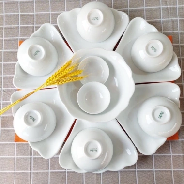 Bộ bát đĩa Hoa Mặt Trời men trắng sứ Bát Tràng Mâm cúng Tết, mồng 1, ngày rằm, giảm giá 18% 9