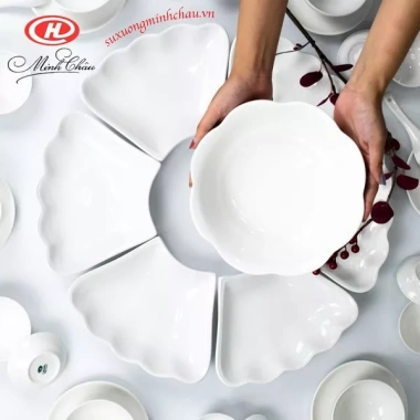 Bộ bát đĩa sứ Minh Châu cao cấp trắng trơn hoa mặt trời, bát cúng cơm Tết sang trọng – giá ưu đãi 483,600₫