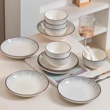 Bộ Bát Đĩa Xám Khói Viền Nâu Cao Cấp Gosu - Men Sáng Mịn, Giá Ưu Đãi 311.000₫