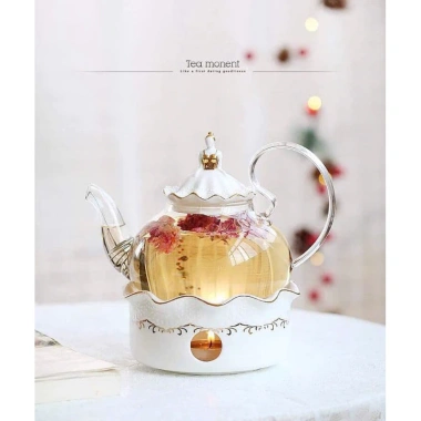 Bộ Bình Trà Ấm Chén kèm khay, lót tách, bếp châm trà viên vàng - Giá ưu đãi 1.268.000 VND 8 Bộ Bình Trà Ấm Chén kèm khay, lót tách, bếp châm trà viên vàng - Giá ưu đãi 1.268.000 VND 8