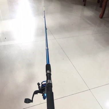 Bộ cần câu máy Shimano kèm dây câu, lưỡi câu, phụ kiện đầy đủ - Giá chỉ 26.000₫
