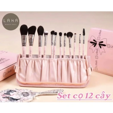Bộ cọ cá nhân Laka 12 cây màu hồng lông mềm bám phấn đa chức năng kèm ví da Giá chỉ 690.000₫ 7